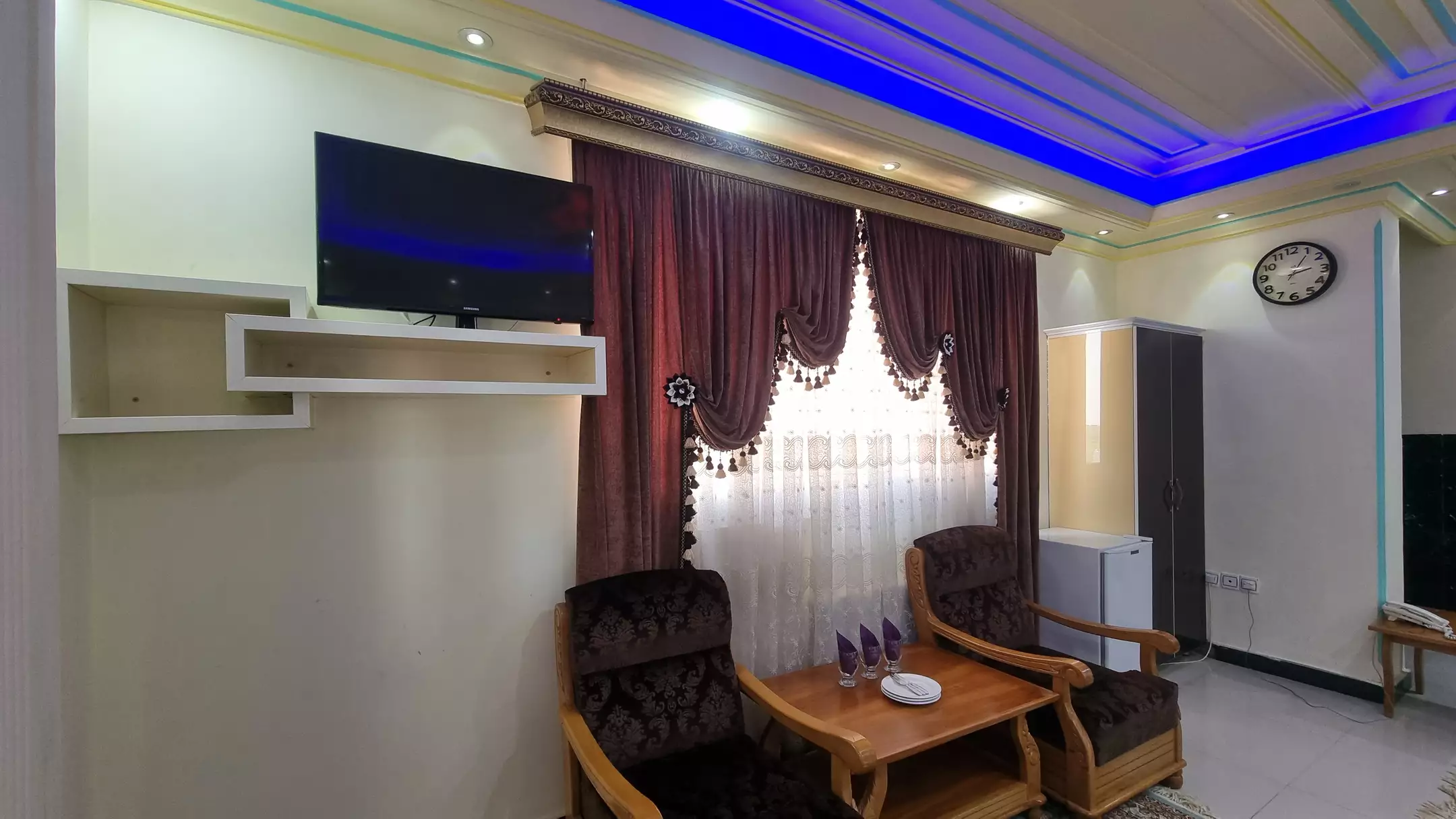 Alibaba https://cdn.alibaba.ir/ostorage/hotel-accommodation-images/685a5132ac13a7ed0d84e038_سه تخته رویال (1).webp